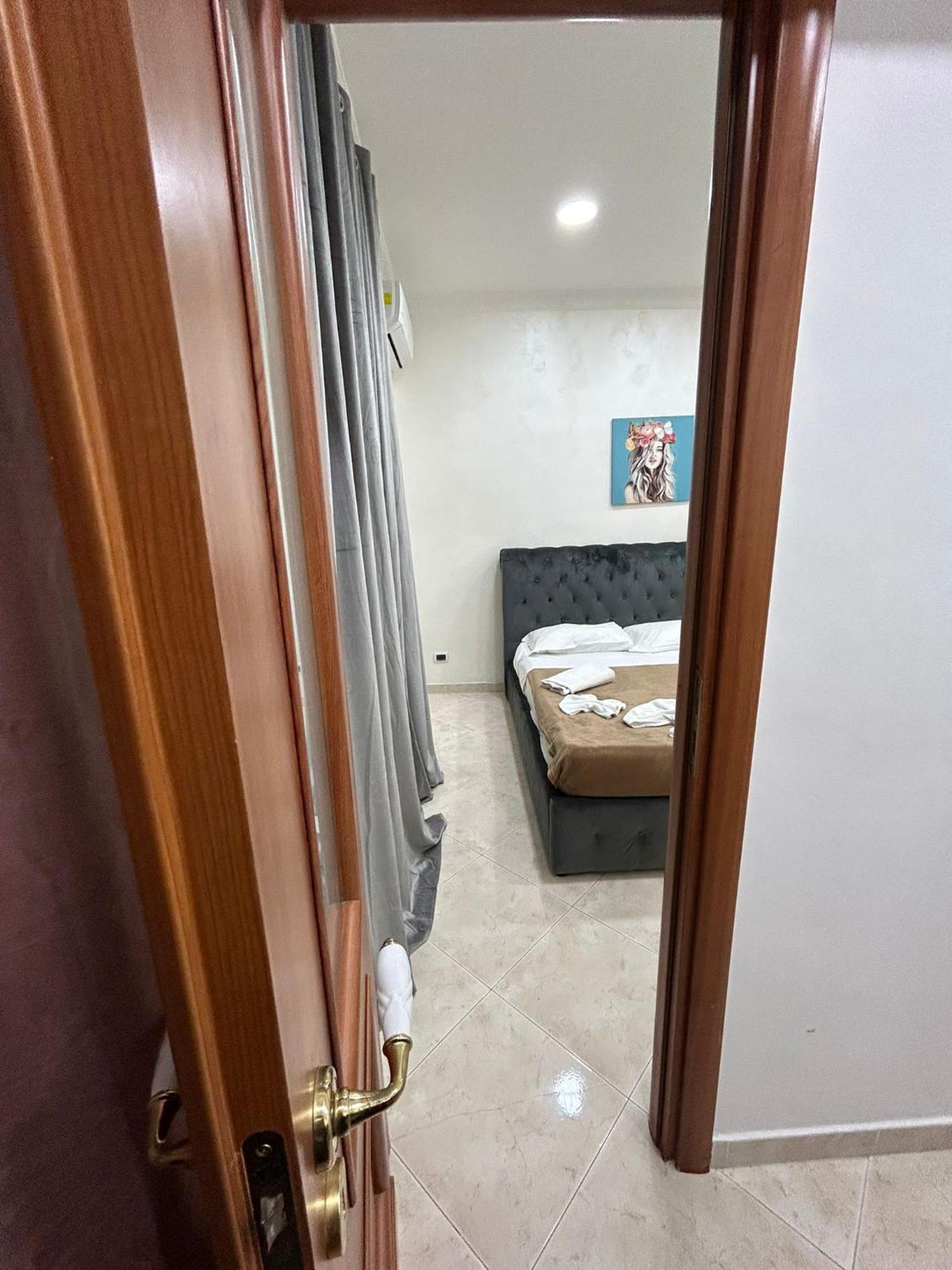 Dora House Valentino Daire Napoli Dış mekan fotoğraf