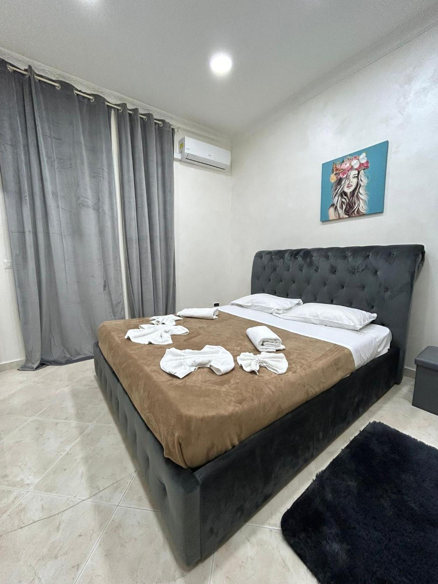Dora House Valentino Daire Napoli Dış mekan fotoğraf