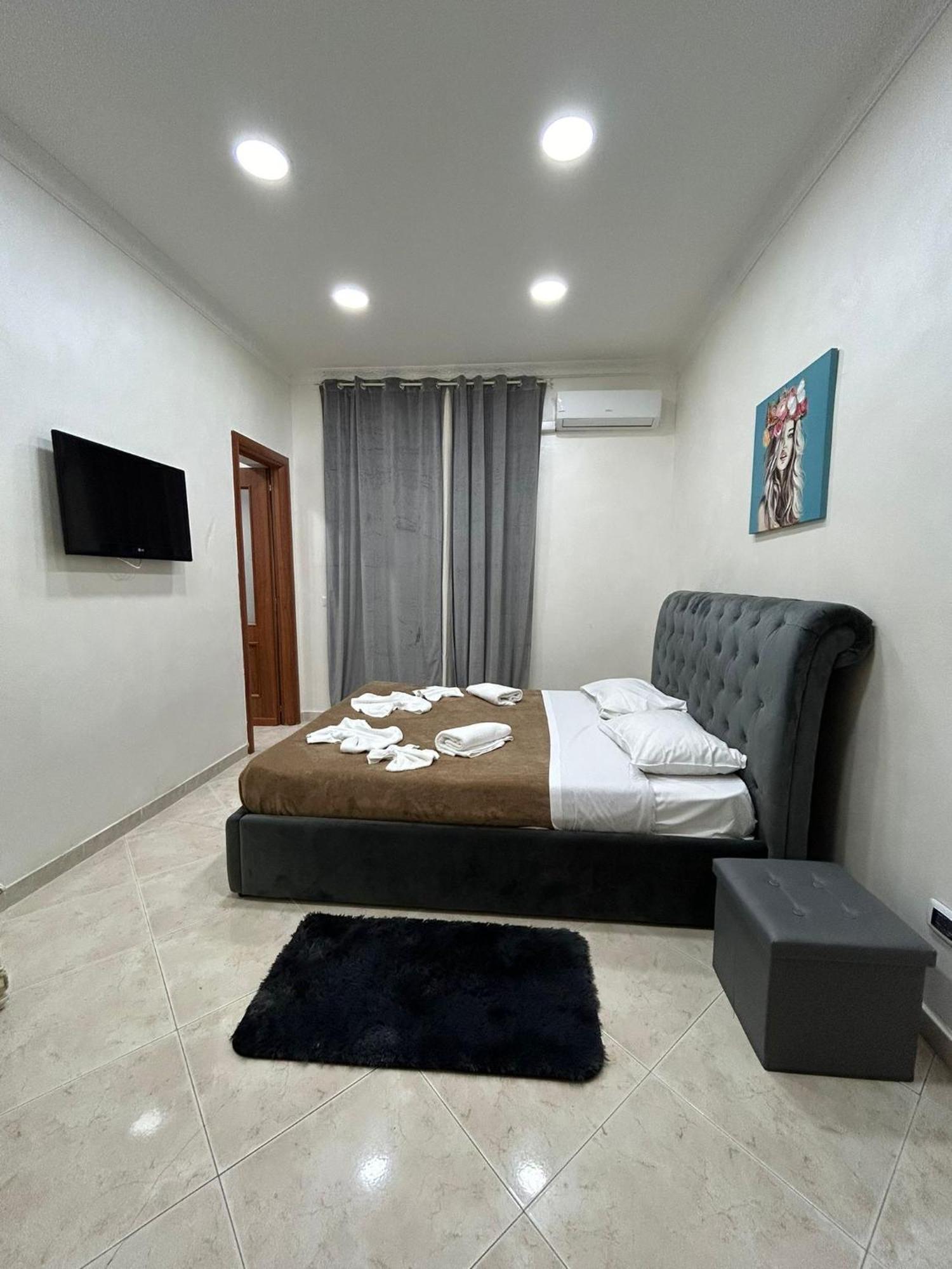 Dora House Valentino Daire Napoli Dış mekan fotoğraf